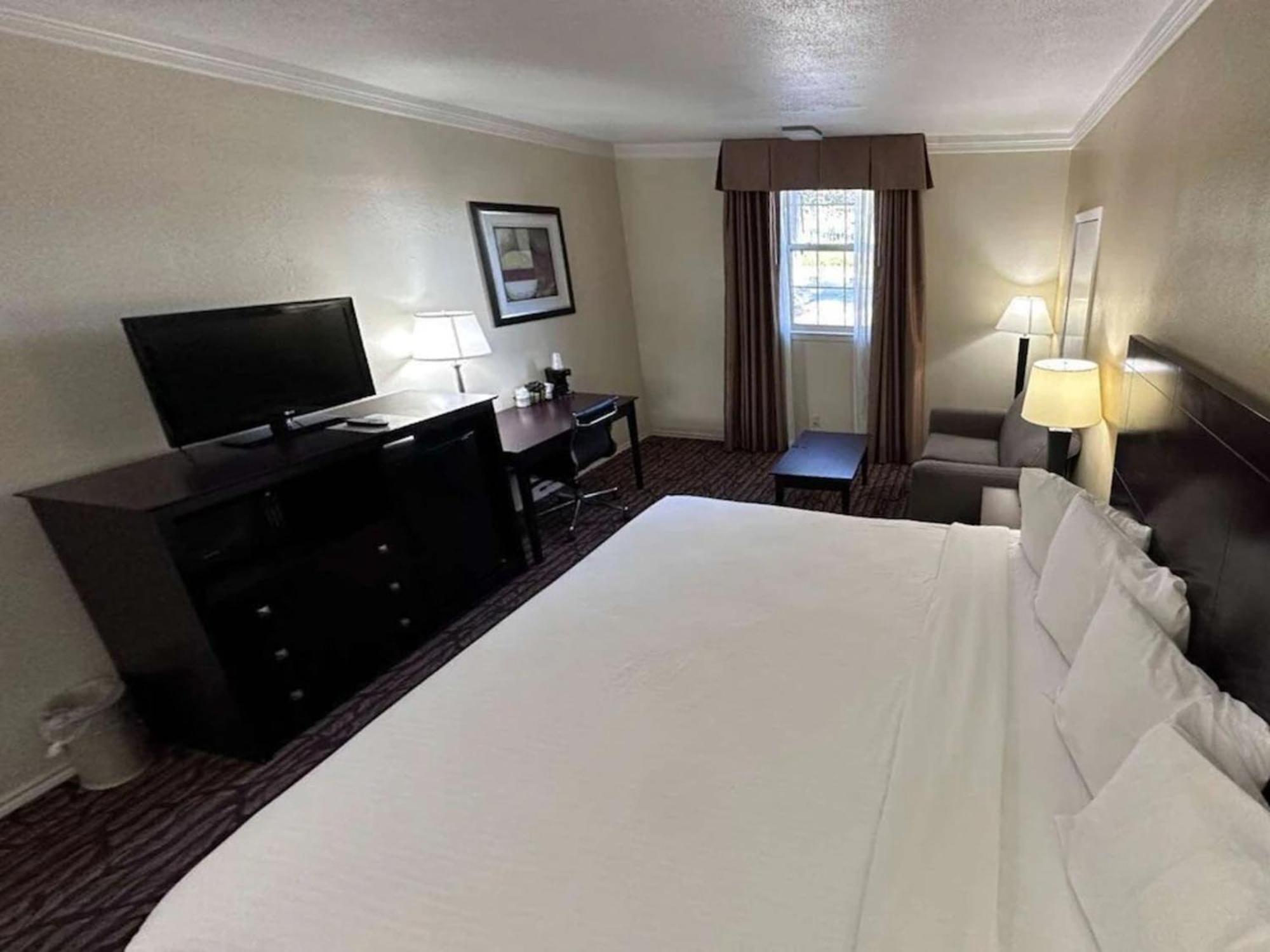 Motel 6 Dallas Tx Downtown Екстер'єр фото